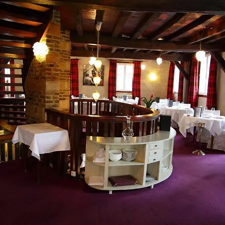 Le Domaine De Mombreux Hotell