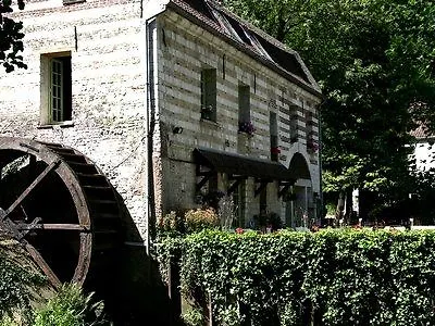 Hotel Le Domaine De Mombreux